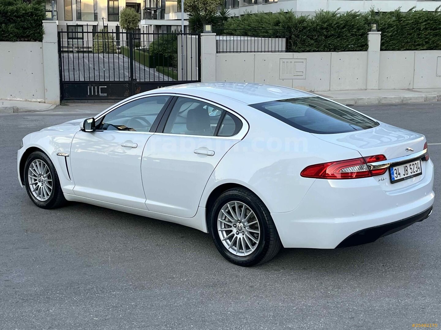 Galeriden Jaguar XF 2.2 D 2012 Model İzmir 237.000 km Beyaz 5