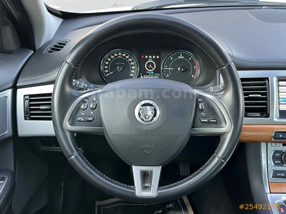 Galeriden Jaguar XF 2.2 D 2012 Model İzmir