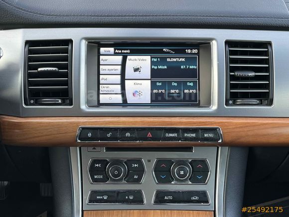Galeriden Jaguar XF 2.2 D 2012 Model İzmir
