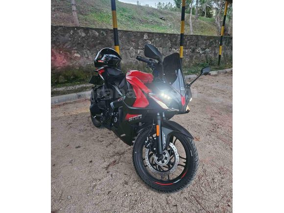 Bajaj RS 200  orjinal