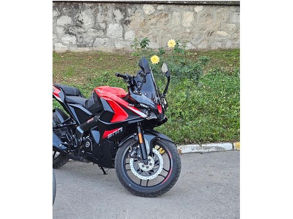 Bajaj RS 200  orjinal