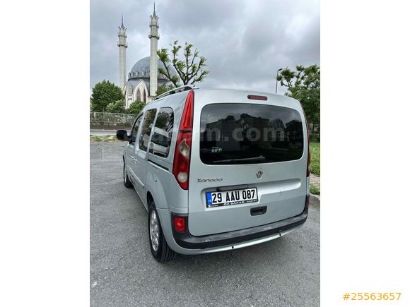 Sahibinden Renault Kangoo Multix 1.5 dCi Extreme 2012 Model 110 hp 