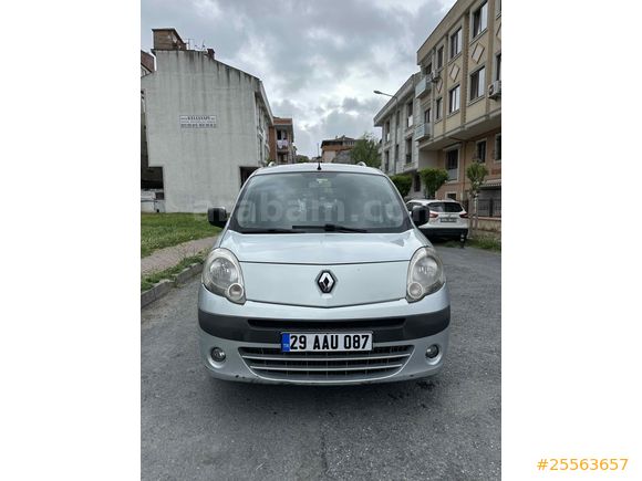 Sahibinden Renault Kangoo Multix 1.5 dCi Extreme 2012 Model 110 hp 