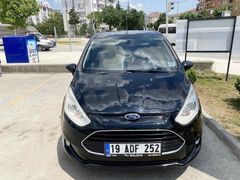 ORJİNAL HATASIZ BOYASIZ İKİNCİ SAHİBİNDEN FORD B MAX TİTANİUM X OTOMATİK