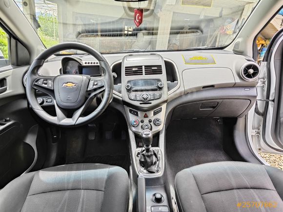 Sahibinden Chevrolet Aveo 1.4 LT 2011 Model