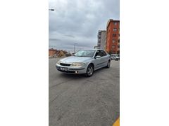 Sahibinden Değişensiz Sıfır Muayeneli Renault Laguna 1.6 Privilege 2005 Model