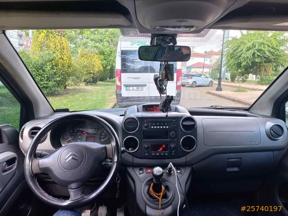 Sahibinden Citroen Berlingo 1.6 Multispace 2011 Model 