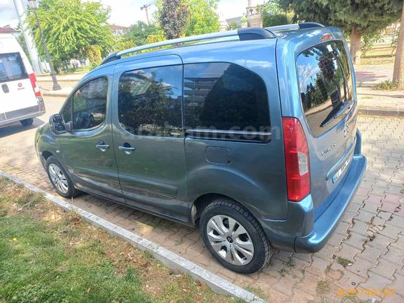 Sahibinden Citroen Berlingo 1.6 Multispace 2011 Model 