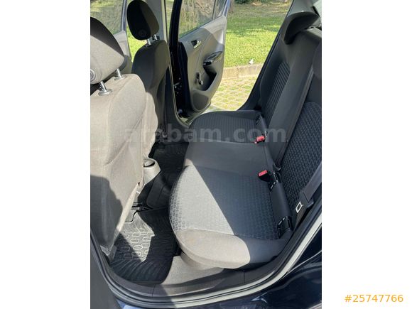 2017 Opel Corsa 1.4 Essentia  80.000KM