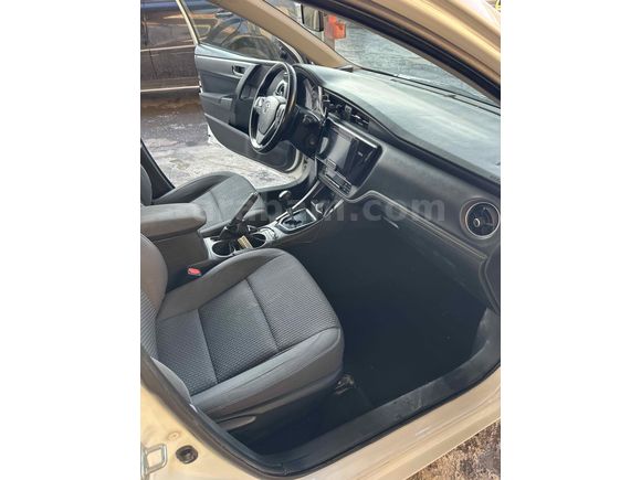 Sahibinden Toyota Corolla 1.4 D-4D Touch 2017 Model 