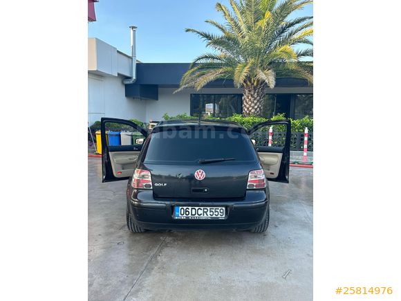 Volkswagen Golf 1.6 16.V Comfortline 2004 Model