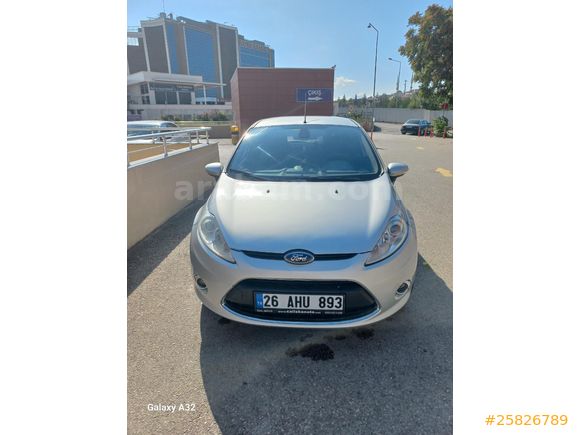 Sahibinden Ford Fiesta 1.4 Titanium 2011 Model