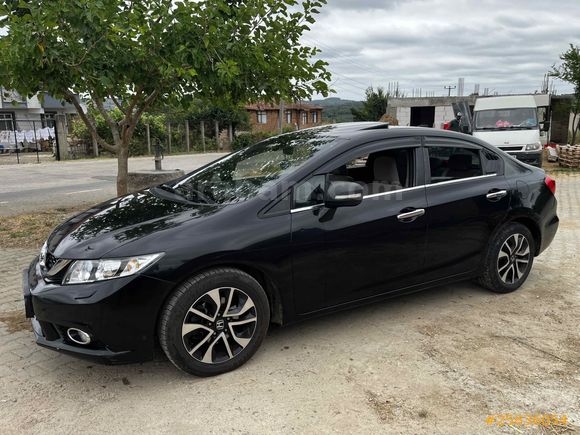 HONDA CIVIC  ECO ELEGANCE  
i-VTEC 2014 (FULL+FULL) ÜST KASA