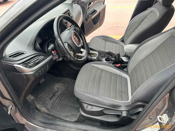 SAHİBİNDEN  2017 ÇIKIŞLI DİZEL OTOMATİK EGEA LOUNGE