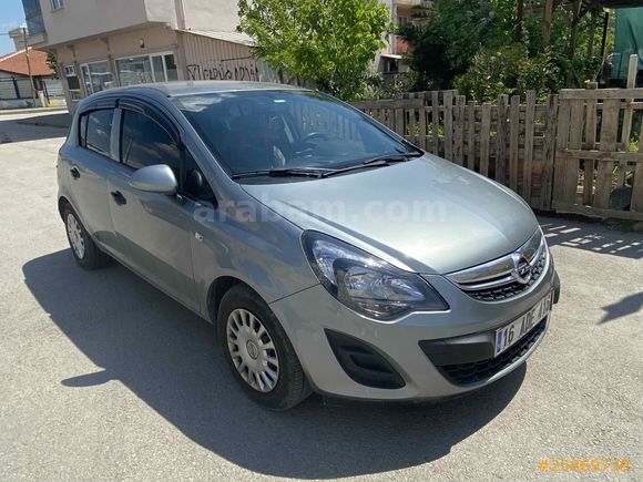 Sahibinden Opel Corsa 1.2 Twinport Essentia 2014 Model 
