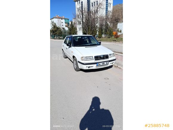 Skoda Felicia 1.3 GLXi 2001Dosta gider -Tertemiz Sorunsuz Aile aracı