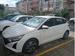 Sahibinden Hyundai i20 1.4 MPI Style 2024 Model