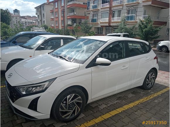 Sahibinden Hyundai i20 1.4 MPI Style 2024 Model