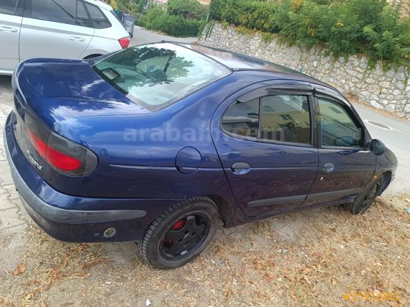 Yeni muayeneden çıktı  Renault Megane 2.0 RXT 1999 Model