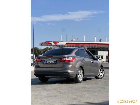Sahibinden Ford Focus 1.6 Ti-VCT Style 2013 Model 