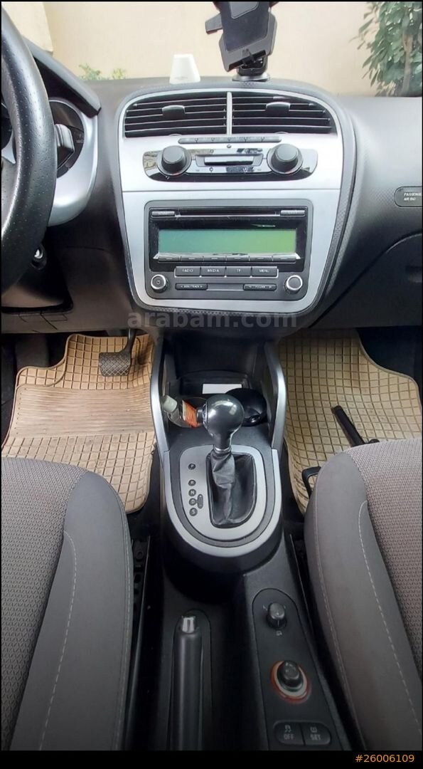 Sahibinden Seat Altea 1.6 TDI Style XL 2011 Model İstanbul 120.000 km Beyaz 4
