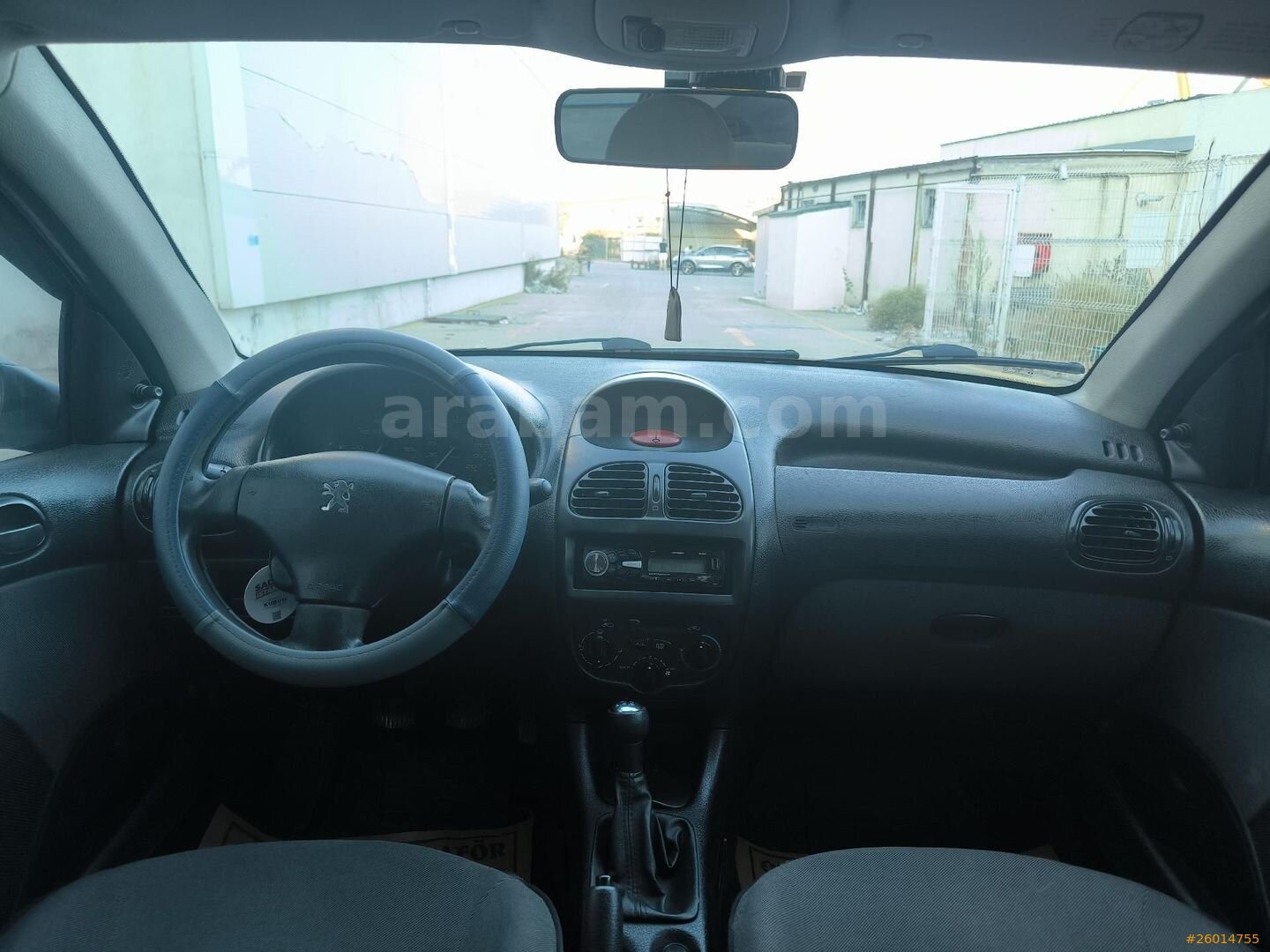 Galeriden Peugeot 206 1.4 Comfort 2009 Model İstanbul 159.000 km Siyah 6