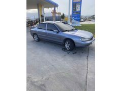 Ford Mondeo 2.0 Ghia 1998 Model motor güzel  öndüzen yeni muayene yeni hiç bir masraf yoktur   