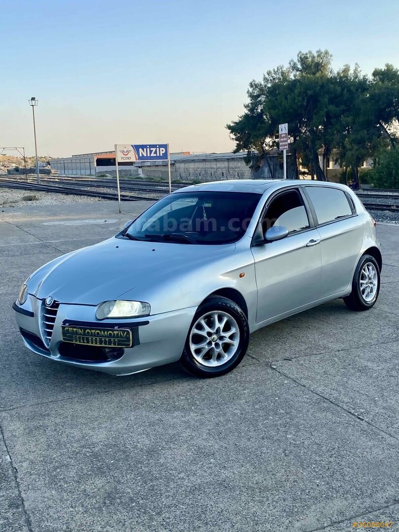 Galeriden Alfa Romeo 147 1.6 TS Progression 2003 Model Gaziantep 310.000 km Gri (Gümüş) 1