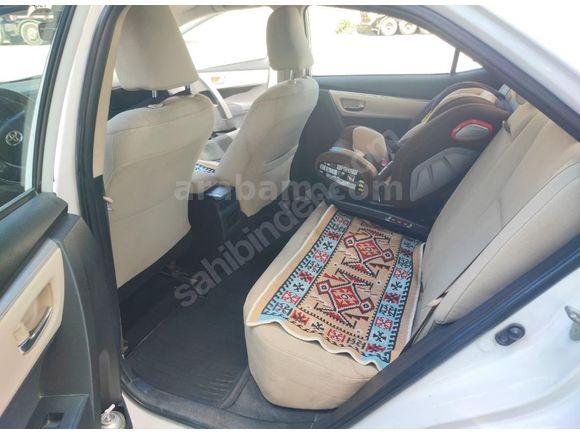 ÖĞRETMENDEN SATILIK TOYOTA