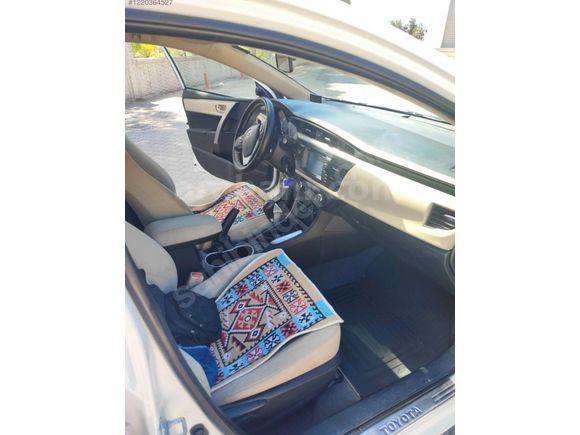 ÖĞRETMENDEN SATILIK TOYOTA