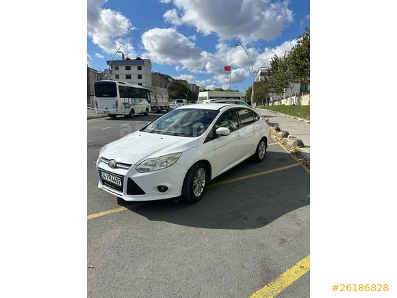 Sahibinden Ford Focus 1.6 TDCi Trend X 2014 Model muayene yeni 