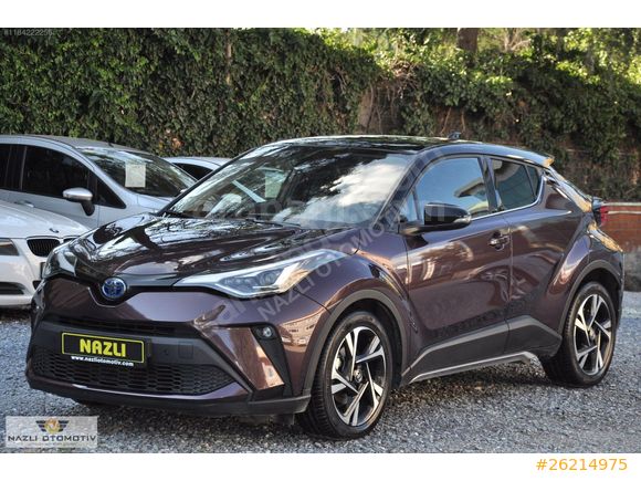 2022 TOYOTA CH-R (senetle taksitlendirme seçeneğimiz vardır)