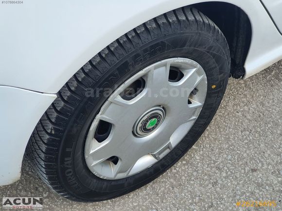 ACUN MOTORS BAKIMLI SAĞLIKLI SKODA FABİA 1.9SDI AZ YAKAN MOTOR