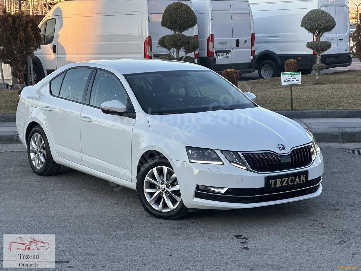 Galeriden Skoda Octavia 1.6 TDI Style 2018 Model Ankara 110.000 km Beyaz 1
