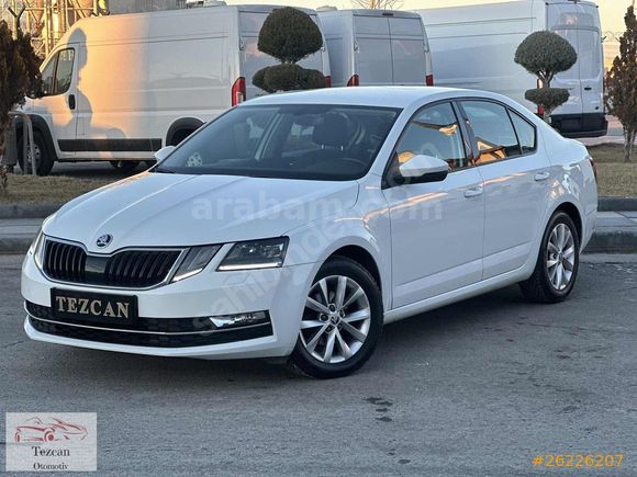 2019ÇIKIŞLI SKODA OCTAVİA 1.6 DSG STYLE 115HP 105.000KM OTOMATİK