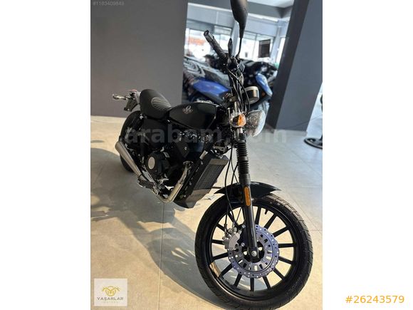 YAŞARLAR'DAN REGAL RAPTOR CAFE RACER 125 GÜÇLÜ VE ŞIK TASARIMLA