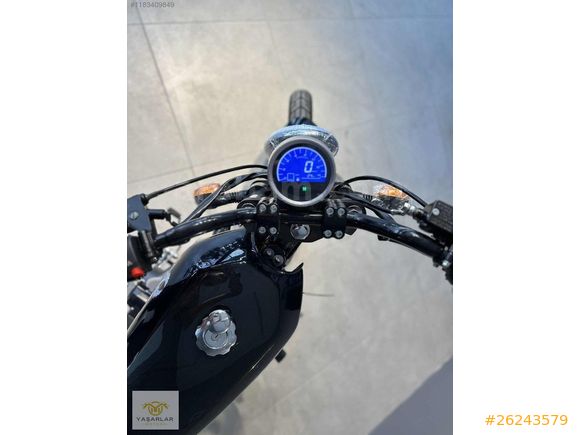 YAŞARLAR'DAN REGAL RAPTOR CAFE RACER 125 GÜÇLÜ VE ŞIK TASARIMLA