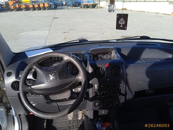 Sahibinden Peugeot Partner 1.9 D 2003 Model