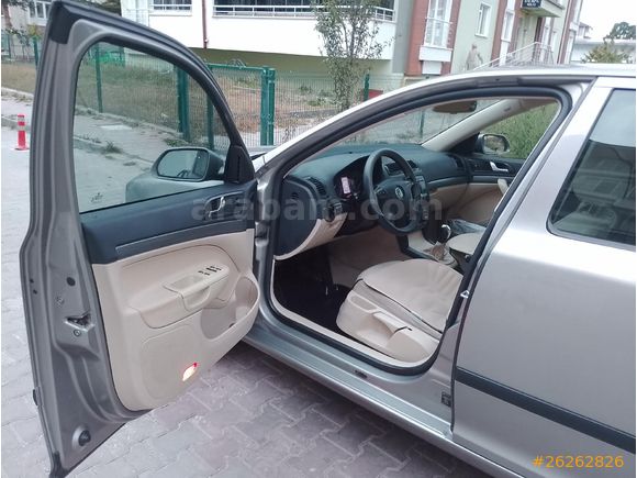 Sahibinden Skoda Octavia 1.6 FSI Elegance 2008 Model
