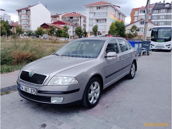 Sahibinden Skoda Octavia 1.6 FSI Elegance 2008 Model