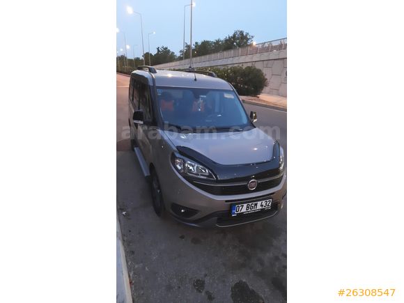 Sahibinden Fiat Doblo Combi 1.6 Multijet Trekking 2023 Model Antalya