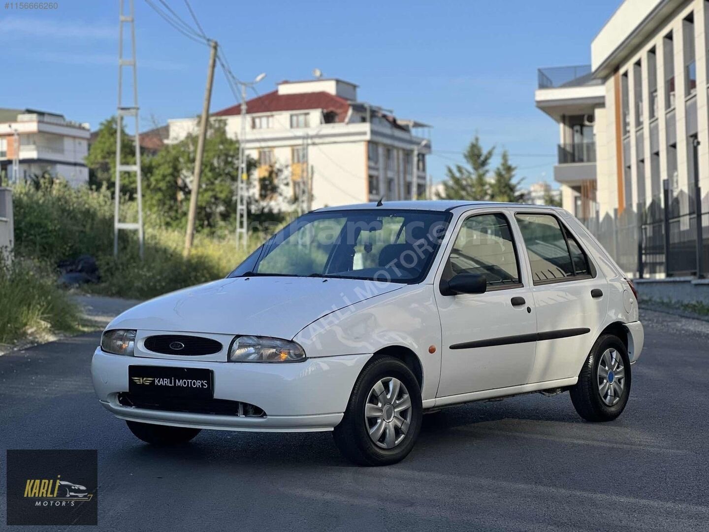 Galeriden Ford Fiesta 1.25 Flair 1998 Model İstanbul 278.000 km Beyaz 3
