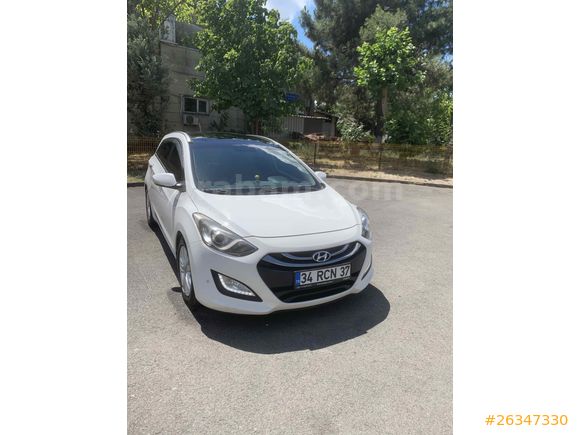 Sahibinden Hyundai i30 1.6 CRDi CW Elite 2012 Model 