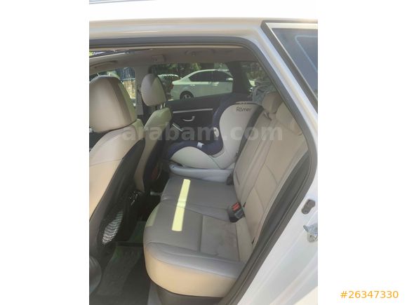 Sahibinden Hyundai i30 1.6 CRDi CW Elite 2012 Model 
