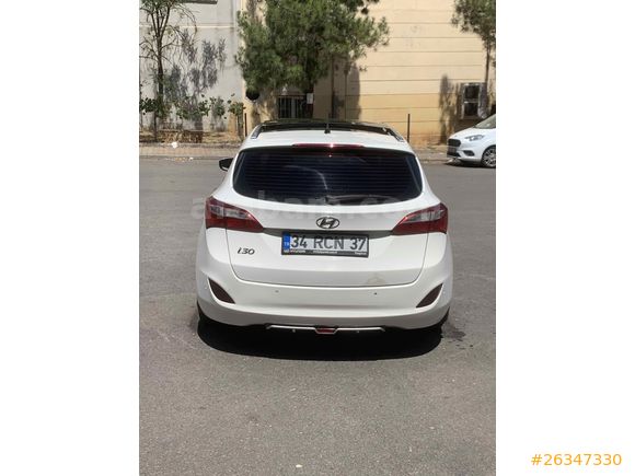 Sahibinden Hyundai i30 1.6 CRDi CW Elite 2012 Model 