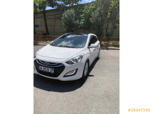 Sahibinden Hyundai i30 1.6 CRDi CW Elite 2012 Model 