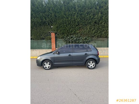 Sahibinden Volkswagen Polo 1.4 Trendline 2005 Model Kocaeli 199.000 km Lacivert 26361287 arabam