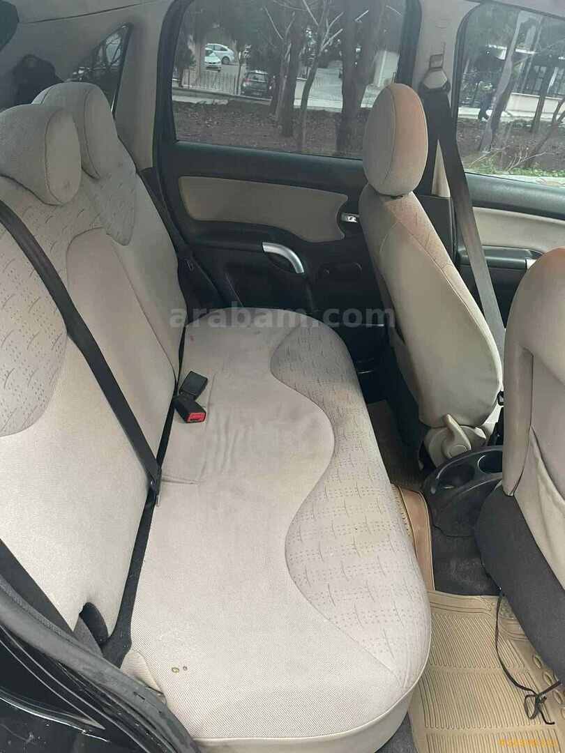 Sahibinden Citroen C3 1.4 SX 2006 Model İstanbul 220.000 km Siyah 4