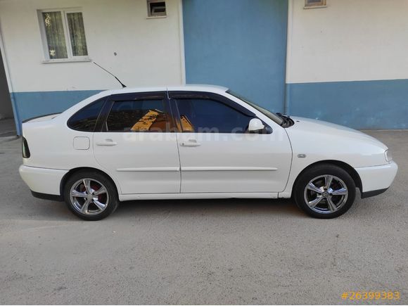 Polo sedan 2000 sale