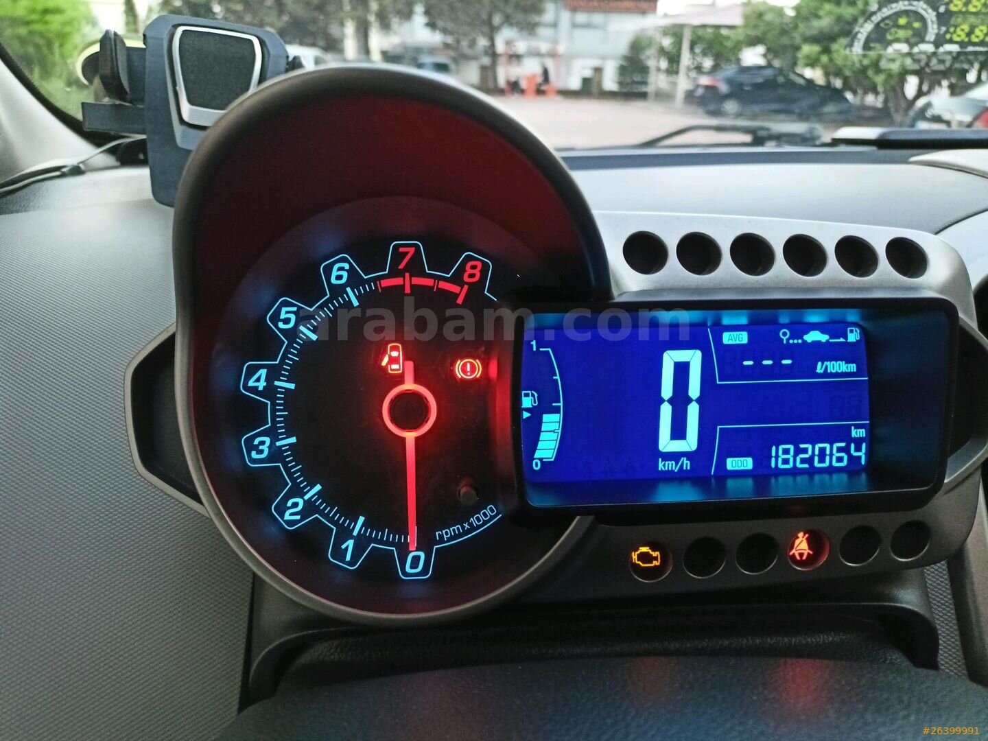 Sahibinden Chevrolet Aveo 1.4 LT 2012 Model Kahramanmaraş 200.000 km Beyaz 4